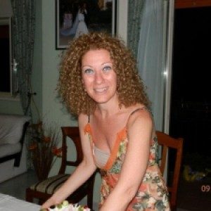 Foto di Ilenia, Aiuto Mamma a Gela