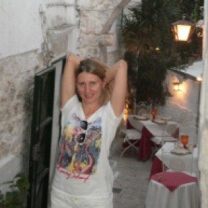 Foto di Giulia, Colf a Rivoli veronese