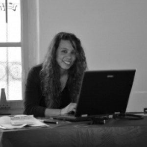 Foto di Viola, Tutor/Aiuto Compiti di Gruppo a Piacenza
