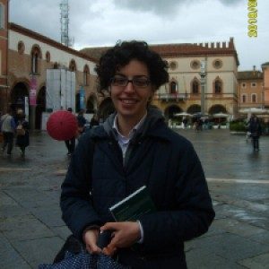 Foto di Alessandra, profilo verificato — Babysitter, Tutor privato/Aiuto compiti, Colf