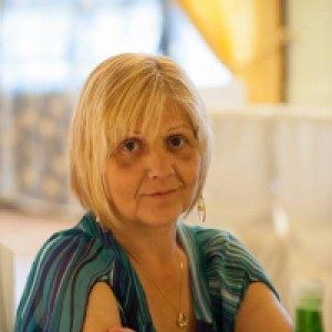 Foto di Angela, Tata a Mirandola