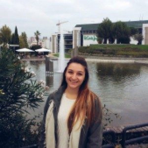 Foto di Lara, Tutor privato/Aiuto compiti a Bagnara di romagna