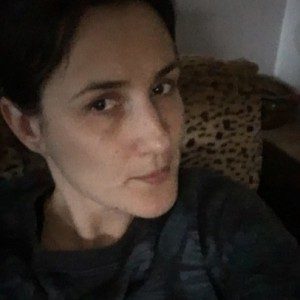 Foto di Iryna, Petsitter a Locri
