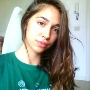 Foto di Sabrina, Tutor privato/Aiuto compiti a Rolo