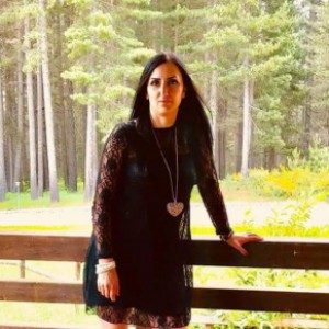 Foto di Veronica, Aiuto Mamma a Carlopoli
